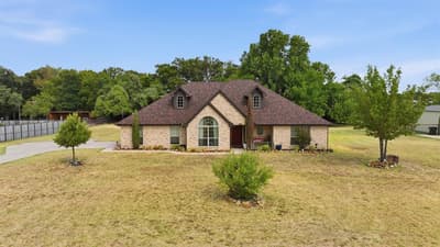 197 Savannah Drive, Weatherford TX 76087