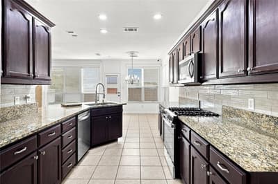 6427 Miranda Drive, Fort Worth TX 76131 - Photo 3