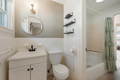 13512 Challaburton Drive, Farmers Branch TX 75234 - Photo 4