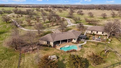 9711 Jim Christal Road, Krum TX 76249 - Photo 2