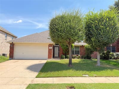 7806 Quiet Waters Drive, Arlington TX 76016
