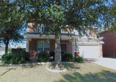 316 Hummingbird Drive, Little Elm TX 75068 - Photo 2