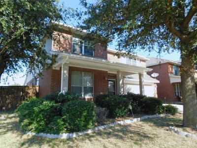 316 Hummingbird Drive, Little Elm TX 75068 - Photo 3