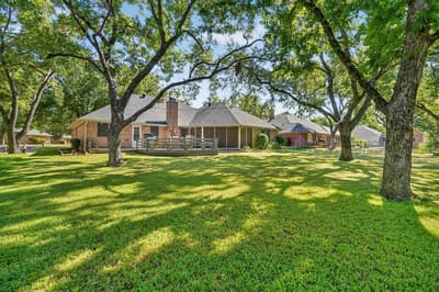 9216 Hanging Moss Drive, Granbury TX 76049 - Photo 4