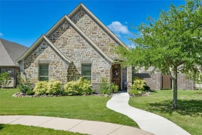 3503 Fountain Way, Granbury TX 76049