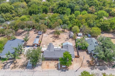 307 Ross Avenue, Glen Rose TX 76043 - Photo 3