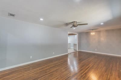5713 Tracyne Drive, Westworth Village TX 76114 - Photo 3