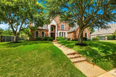 1208 Merlot Drive, Southlake TX 76092