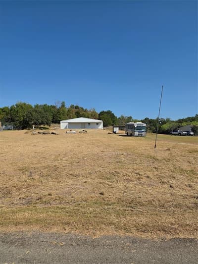 243 Blue Sky Lane, Springtown TX 76082 - Photo 3
