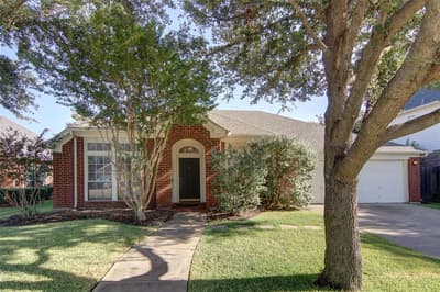 6928 Spring Valley Way, Fort Worth TX 76132