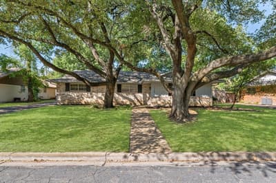 1728 Laurel Lake Drive, Waco TX 76710