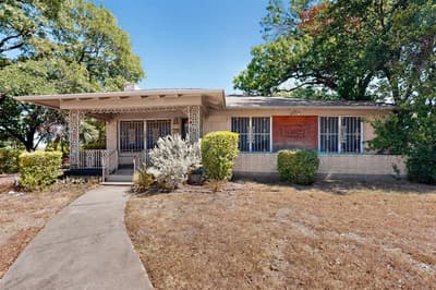 1957 E Illinois Avenue, Dallas TX 75216 - Photo 2
