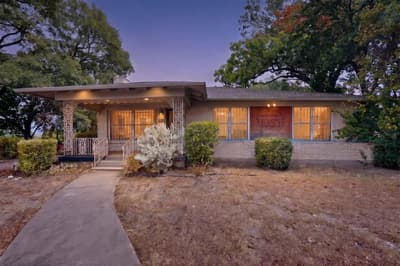 1957 E Illinois Avenue, Dallas TX 75216