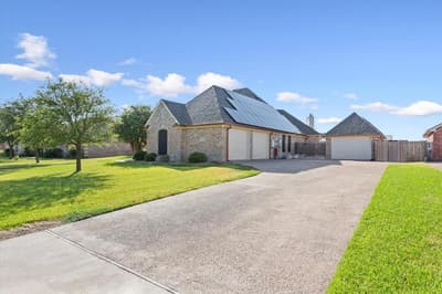 1408 Laurel Park, Robinson TX 76706 - Photo 2