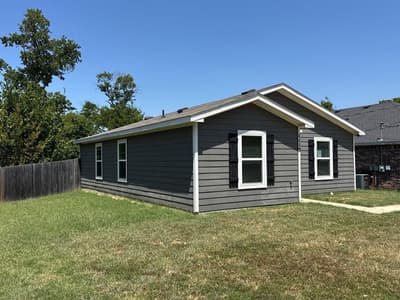 1110 Jones Street, Greenville TX 75401 - Photo 3