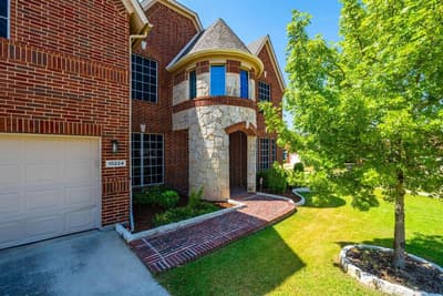 10224 Paintbrush Drive, Fort Worth TX 76244 - Photo 2