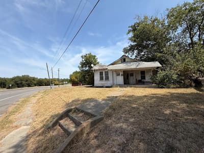 503 Abbott, Hillsboro TX 76645 - Photo 3