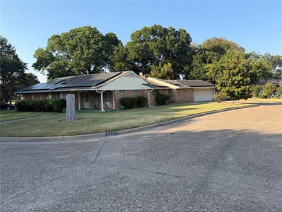 5220 Woodsboro Lane, Dallas TX 75241