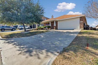 341 Windy Hill Lane, Fort Worth TX 76108 - Photo 2