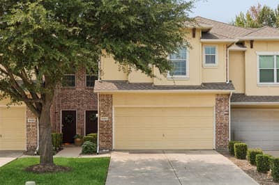 5351 Crimson Oaks Drive, Frisco TX 75035 - Photo 2