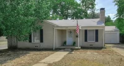 6401 Calmont Avenue, Fort Worth TX 76116