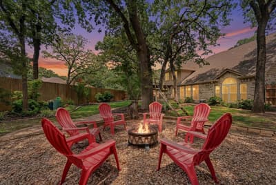 3906 Brookfield Drive, Arlington TX 76001 - Photo 2