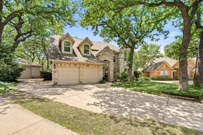 3906 Brookfield Drive, Arlington TX 76001 - Photo 4
