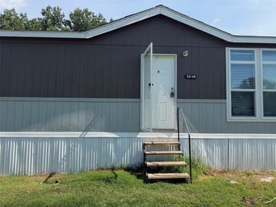 5619 Arkansas Trail, Granbury TX 76048 - Photo 2