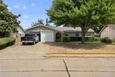 2125 Meadow Glen, Irving TX 75060 - Photo 2