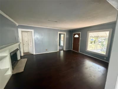 2409 W Amherst Avenue, Dallas TX 75235 - Photo 4