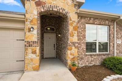 10853 Live Oak Creek Drive, Fort Worth TX 76108 - Photo 3