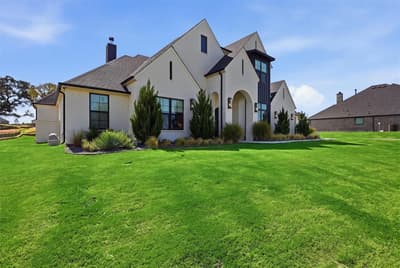 3022 Southern Rise Court, Granbury TX 76049 - Photo 2