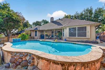 813 Twin Creek Drive, Mansfield TX 76063 - Photo 5