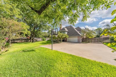 1500 Arrowhead Drive, Pantego TX 76013 - Photo 3