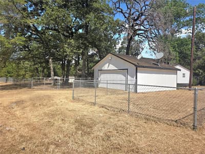 100 Crow Street, Mabank TX 75156 - Photo 3