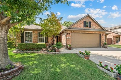 829 Sequoia Way, Saginaw TX 76131 - Photo 3