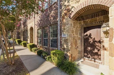 4237 Riverview Drive, Carrollton TX 75010 - Photo 2