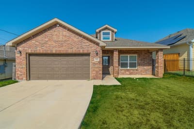 2016 Langston Street, Fort Worth TX 76105
