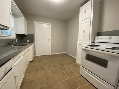 7312 Gaston Avenue, Fort Worth TX 76116 - Photo 3