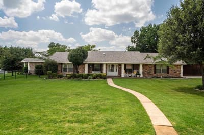 301 Meadow Knoll Drive, Double Oak TX 75077 - Photo 2