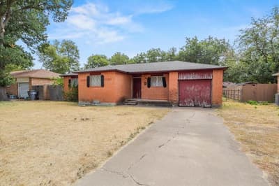 820 Colgate Drive, Lancaster TX 75134 - Photo 4