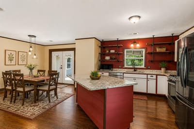 416 S Harrison Street, Pilot Point TX 76258 - Photo 5