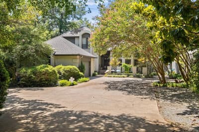 6920 Gaston Avenue, Dallas TX 75214