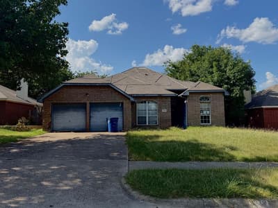 111 Craddock, Glenn Heights TX 75154