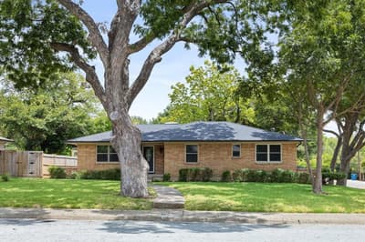 600 N Young Boulevard, DeSoto TX 75115
