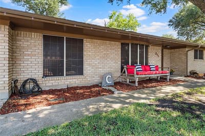 311 S College Avenue, Troy TX 76579 - Photo 3