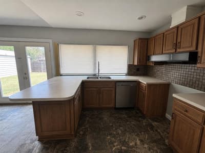 930 Briar Way, Garland TX 75043 - Photo 3