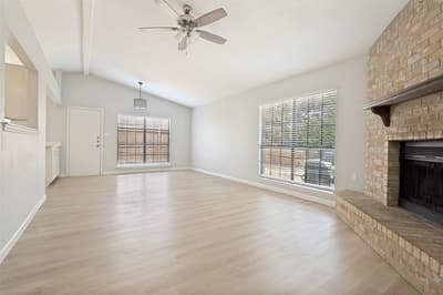 2602 Knoll Trail, Euless TX 76039 - Photo 3