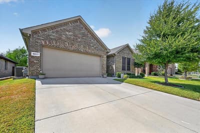 5817 Stream Drive, Fort Worth TX 76137 - Photo 4
