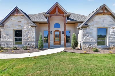 129 Heritage Springs Drive, Weatherford TX 76087 - Photo 4